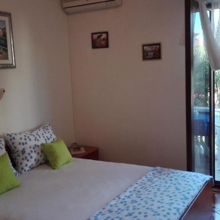 Apartment Mirjana Bibinje Bagian luar foto