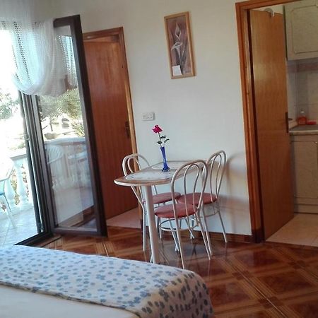 Apartment Mirjana Bibinje Bagian luar foto
