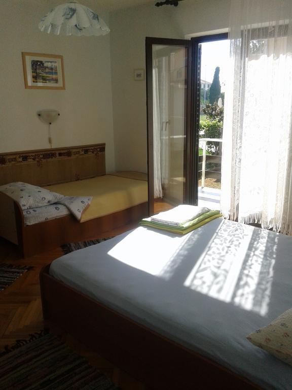 Apartment Mirjana Bibinje Bagian luar foto
